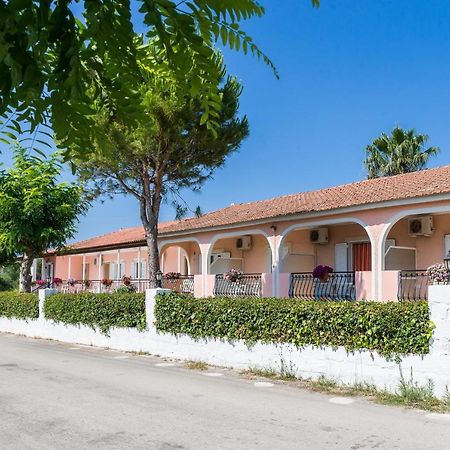 Roussa'S Apartments Laganas Zewnętrze zdjęcie
