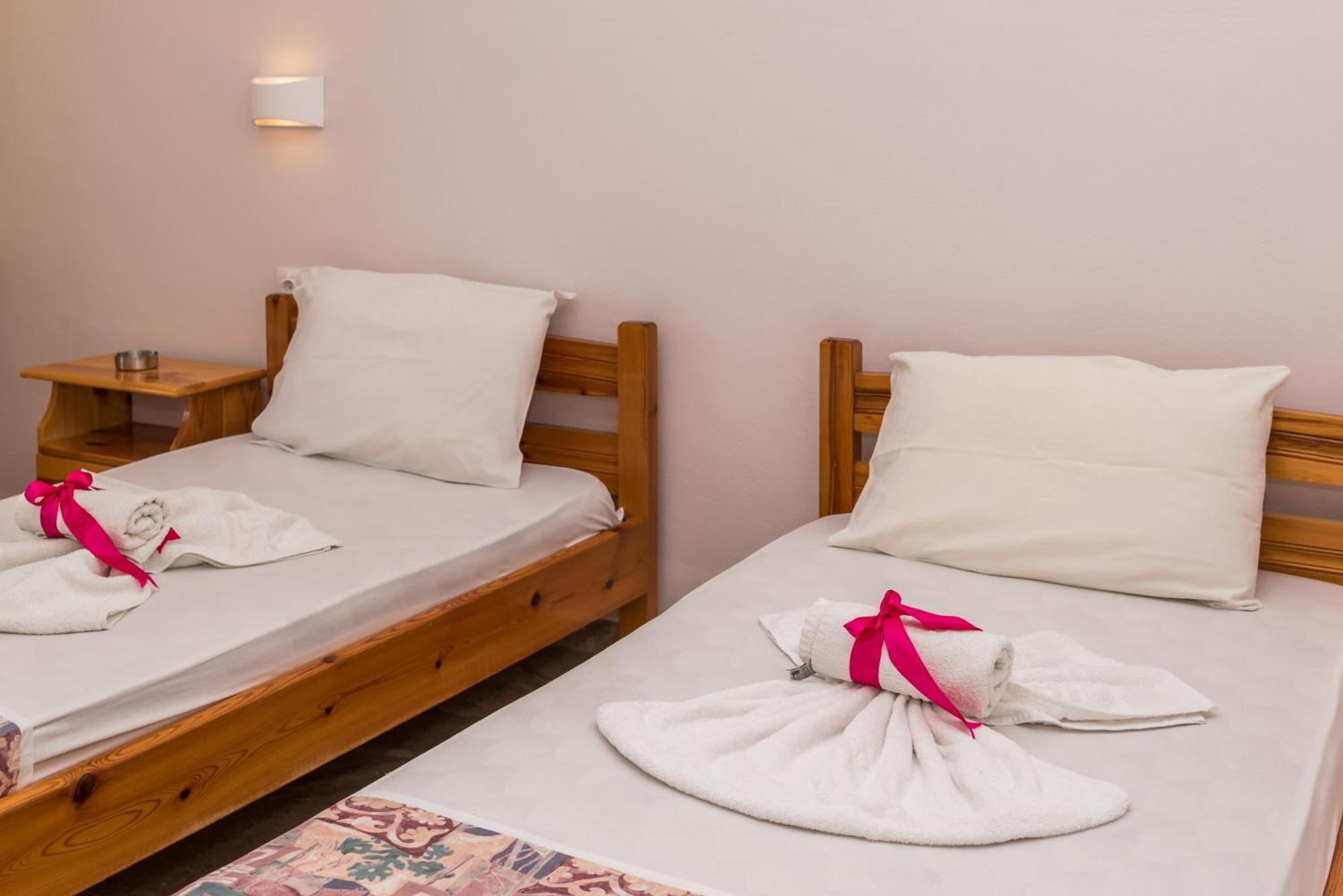 Roussa'S Apartments Laganas Zewnętrze zdjęcie