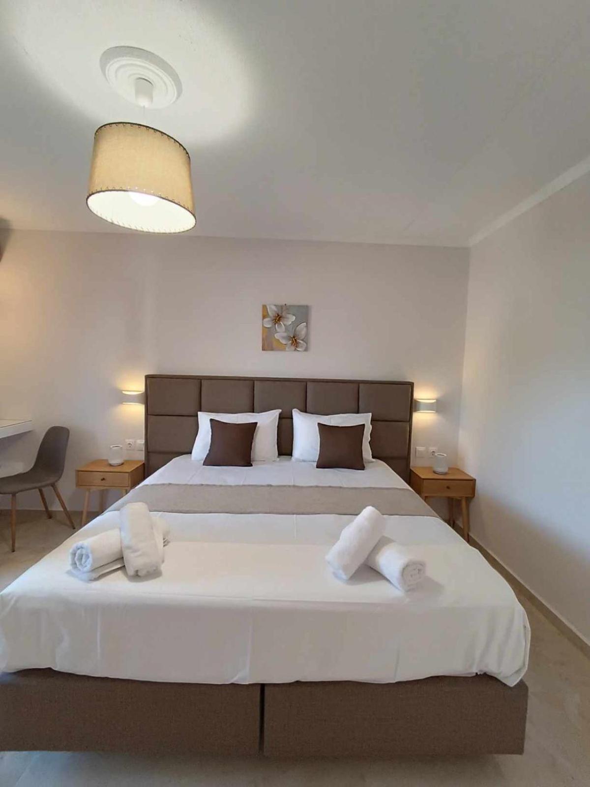 Roussa'S Apartments Laganas Zewnętrze zdjęcie