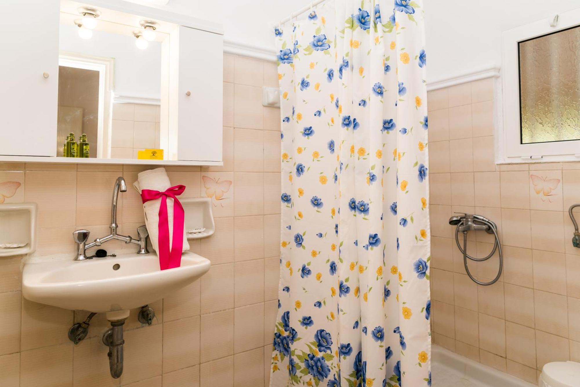 Roussa'S Apartments Laganas Zewnętrze zdjęcie