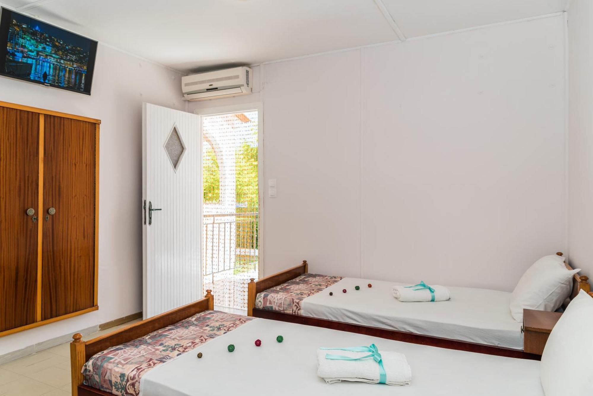Roussa'S Apartments Laganas Zewnętrze zdjęcie
