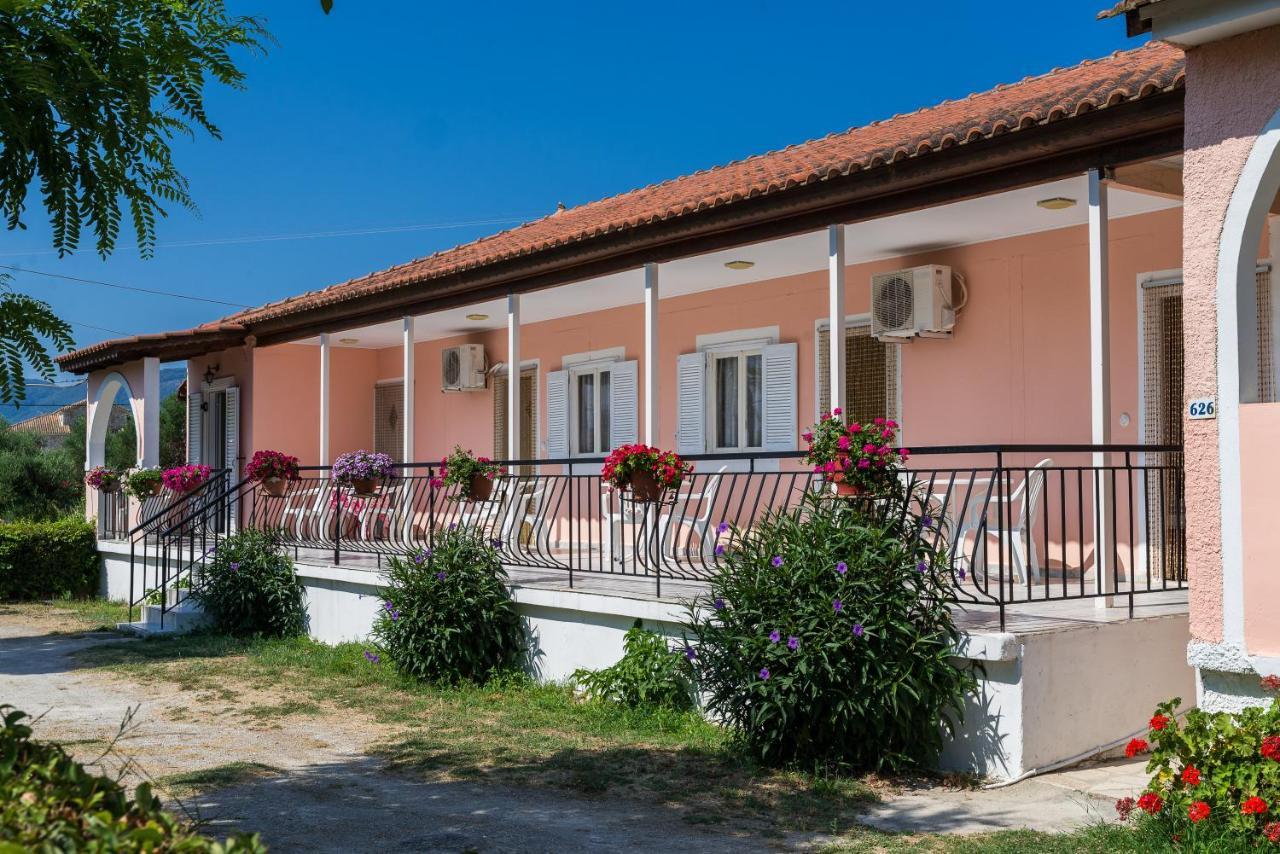 Roussa'S Apartments Laganas Zewnętrze zdjęcie