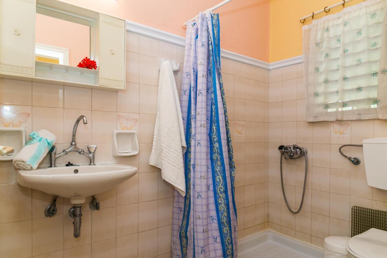 Roussa'S Apartments Laganas Zewnętrze zdjęcie