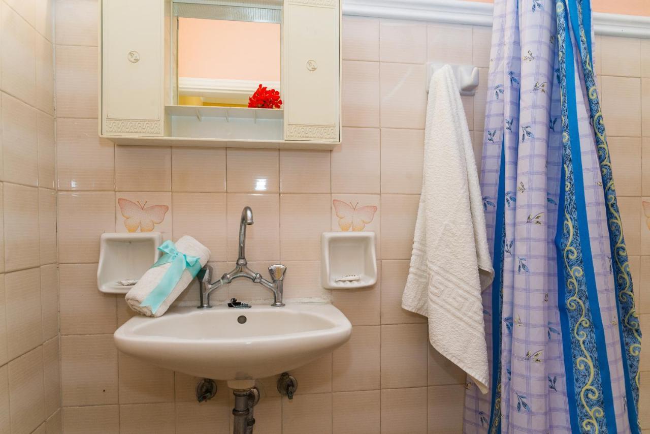 Roussa'S Apartments Laganas Zewnętrze zdjęcie